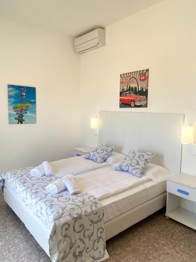 Hotel Linda Caorle Extérieur photo